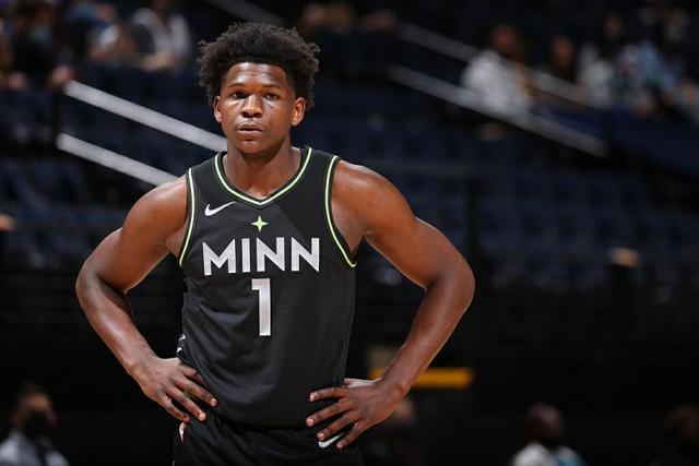 她个人的突 她个人的突