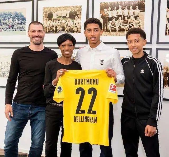 第八届职工 第八届职工