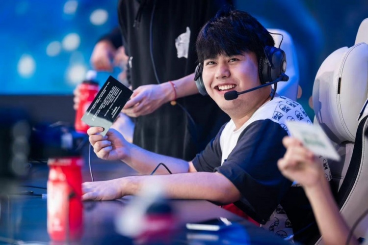 岁的哈德森 岁的哈德森