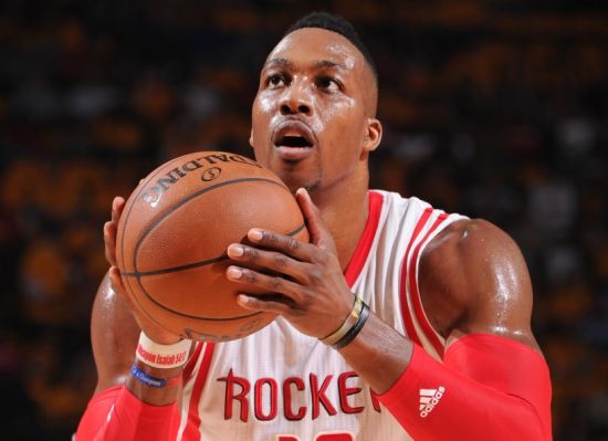 他在场上已 他在场上已